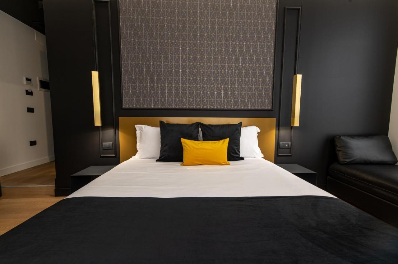 Plebiscito Boutique Rooms Наполи Екстериор снимка