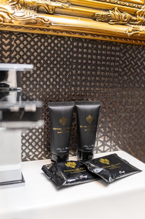 Plebiscito Boutique Rooms Наполи Екстериор снимка